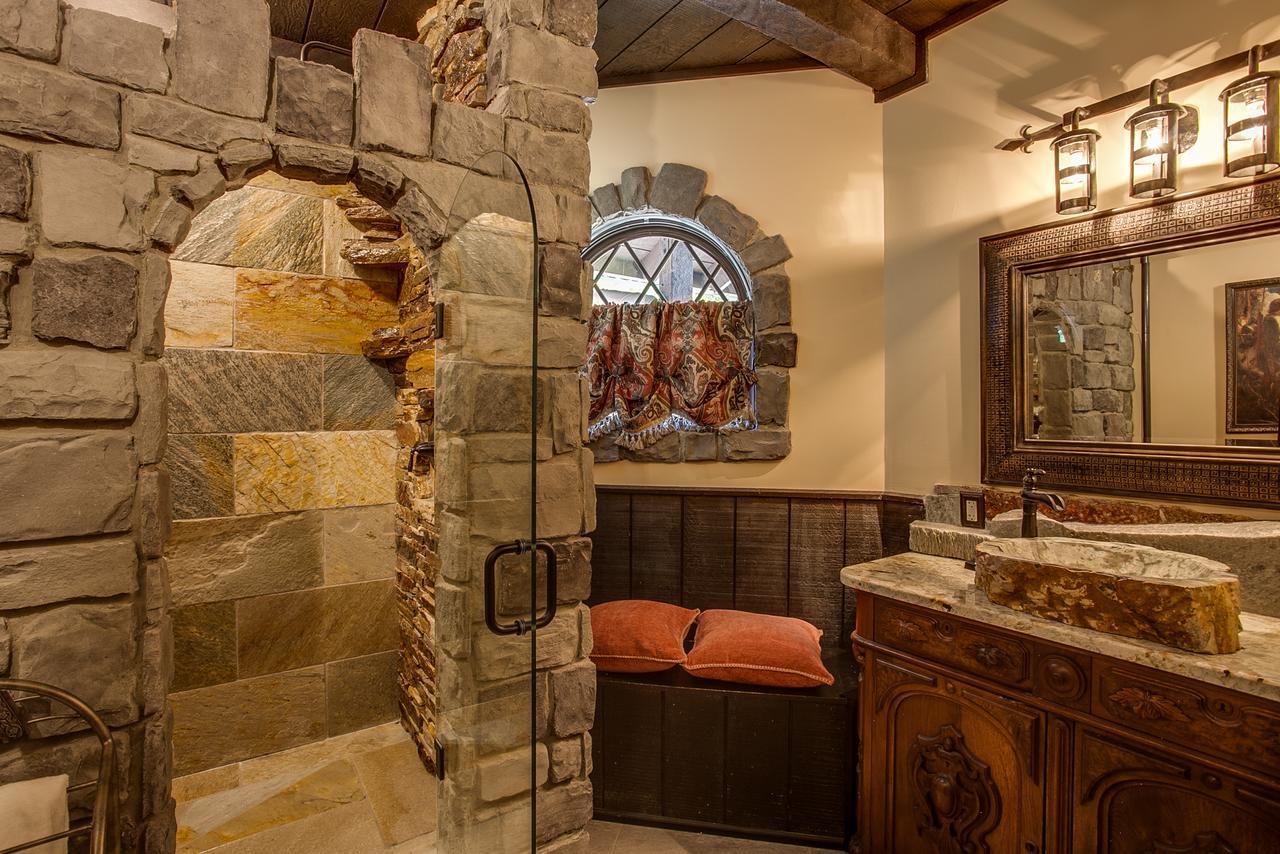 Storybook Riverside Inn Leavenworth Εξωτερικό φωτογραφία