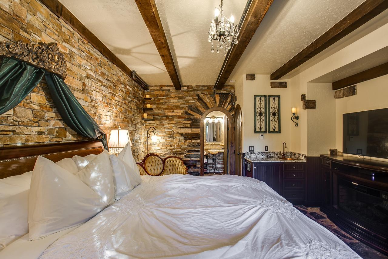 Storybook Riverside Inn Leavenworth Εξωτερικό φωτογραφία